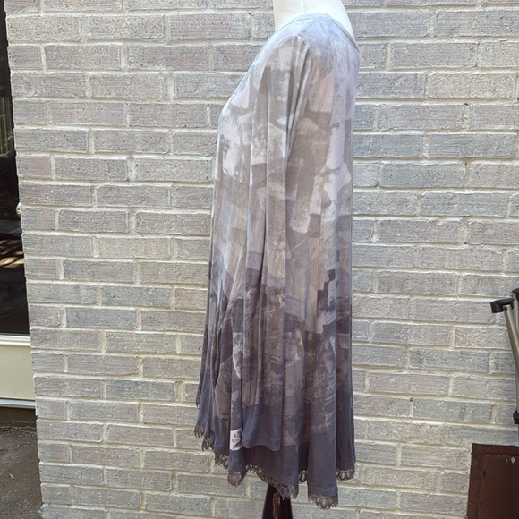 Logo Lori Goldstein Gray Watercolor Boho Lace bottom Pockets Tunic Top Small - Picture 4 of 7